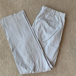 GapKHAKIS slim fit pants